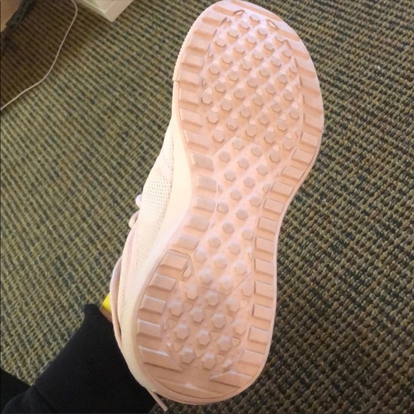 Pink Vans (( tennis shoes)) - Picture 4 of 4